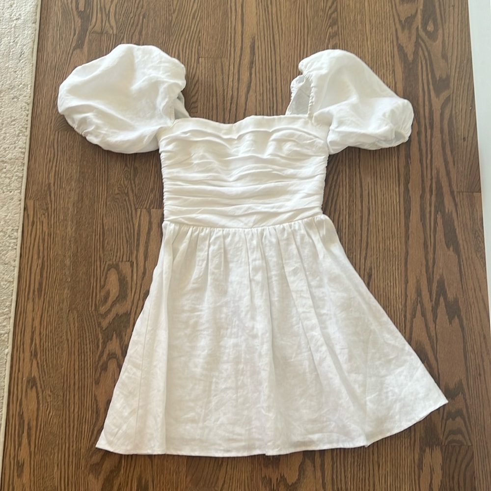 White Reformation dress linen only worn 3 times